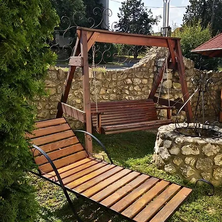 Azur & Smaragd Apartmanhaz Διαμέρισμα Zalakaros