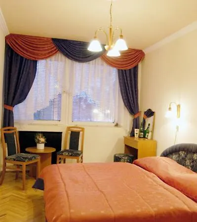 Apartment Azur & Smaragd Apartmanhaz *