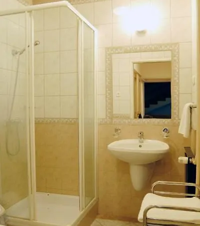 Azur & Smaragd Apartmanhaz Zalakaros