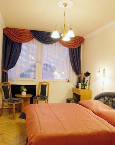 Apartment Azur & Smaragd Apartmanhaz *